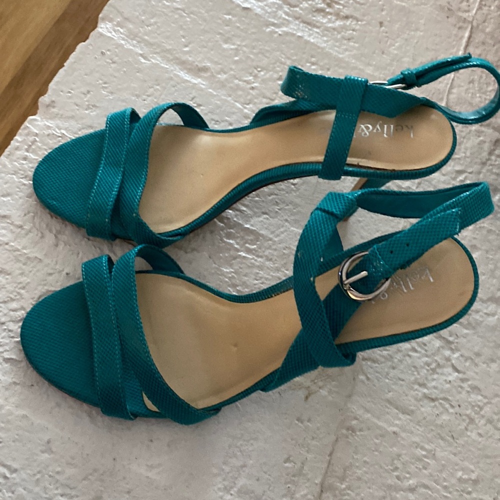 Kelly and Katie aqua strappy sandals.